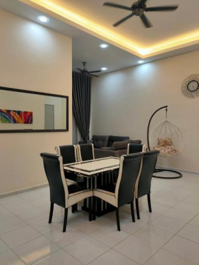 Cozy CR Homestay Nilai Pajam with Netflix